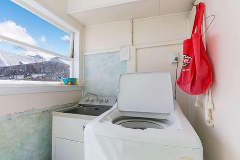 Photo of property in 16 Austin Street, Mount Victoria, Wellington, 6011