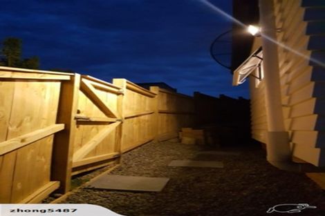 Photo of property in 35 Renoir Street, West Harbour, Auckland, 0618