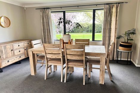 Photo of property in 290 Queen Elizabeth Ii Drive, Mairehau, Christchurch, 8052