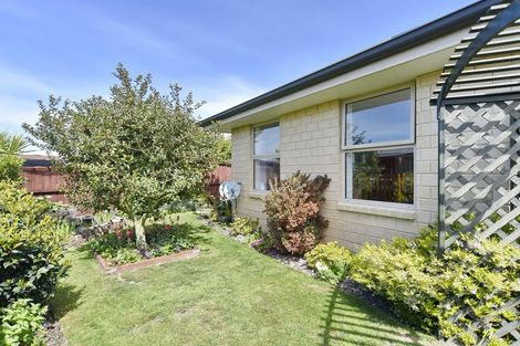 Photo of property in 6 Brockelbank Drive, Kaiapoi, 7630
