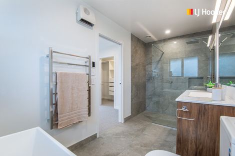 Photo of property in 44 Constitution Avenue, Milton, 9220