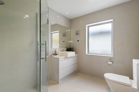 Photo of property in 95 Bayside Drive, Browns Bay, Auckland, 0630