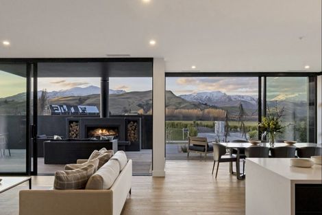 Photo of property in Kawarau Heights, 21 Kawarau Heights Boulevard, Lake Hayes, Queenstown, 9304