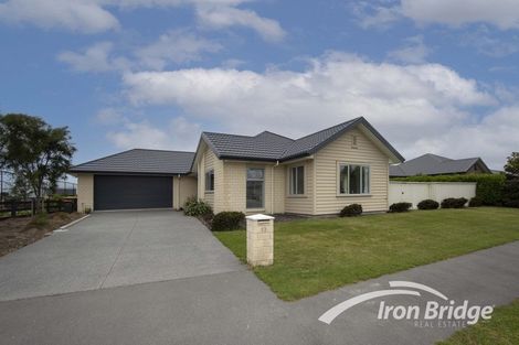 Photo of property in 17 Strauss Drive, Rolleston, 7614