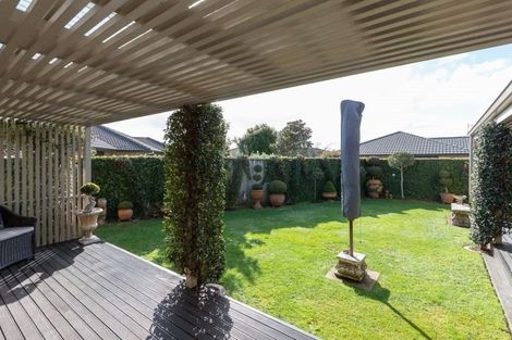 Photo of property in 15 Satchmo Place, Rototuna North, Hamilton, 3210