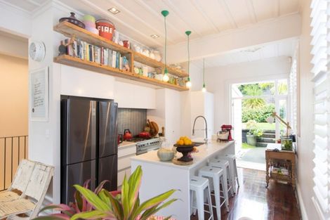 Photo of property in 7 Harbour Street, Saint Marys Bay, Auckland, 1011