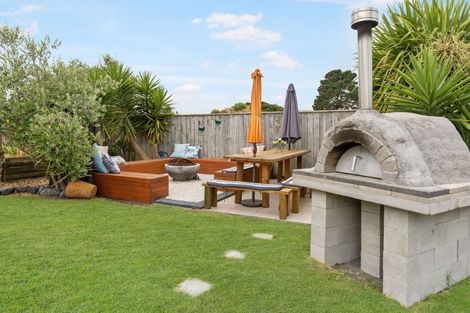 Photo of property in 14 Brown Street, Foxton, 4814