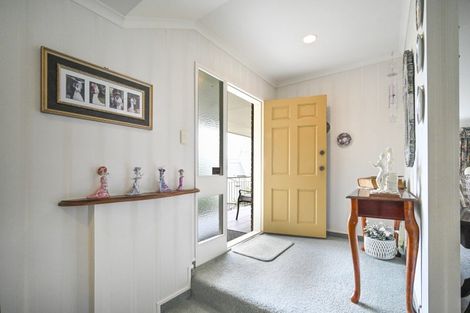 Photo of property in 36 Kopanga Road, Havelock North, 4130