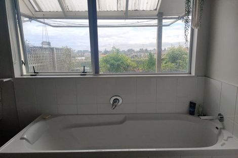 Photo of property in 5 Cooney Place, Te Puke, 3119