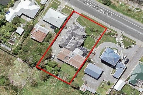 Photo of property in 160 Marine Parade, Bluff, 9814