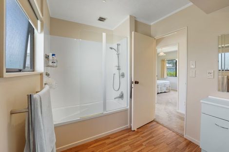 Photo of property in 66 School Road, Te Horo, Otaki, 5582