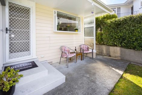 Photo of property in 9 Kiwi Street, Heretaunga, Upper Hutt, 5018