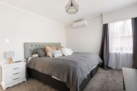 Photo of property in 13 Joyce Street, Pahurehure, Papakura, 2113