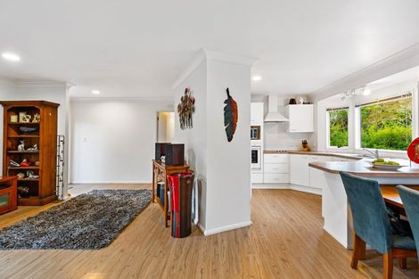 Photo of property in 24 Milan Drive, Glen Eden, Auckland, 0602