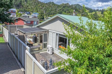 Photo of property in 152 Brunton Crescent, Thames, 3500