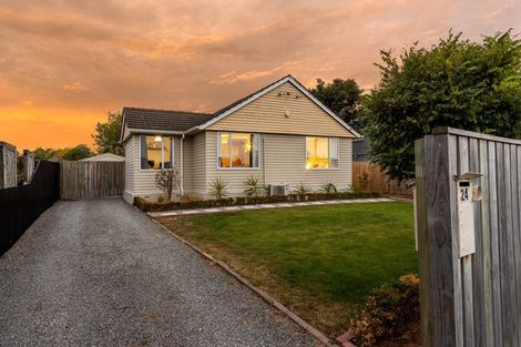 Photo of property in 24 Bournemouth Crescent, Aranui, Christchurch, 8061