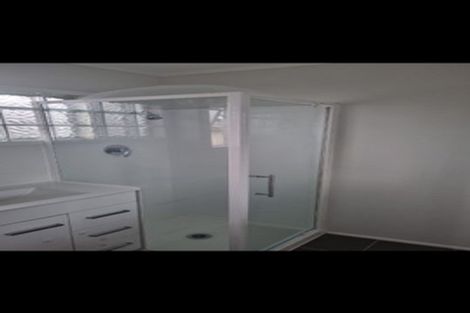 Photo of property in 1/360 Bucklands Beach Road, Bucklands Beach, Auckland, 2012