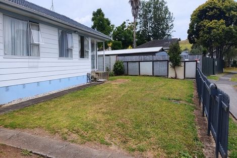 Photo of property in 6 Fiesta Drive, Half Moon Bay, Auckland, 2012