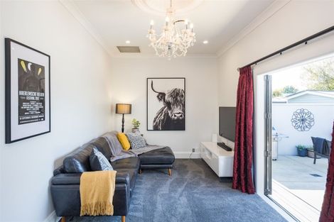 Photo of property in 47 Rangitane Street, Palmerston North, 4414