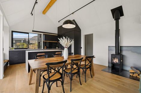 Photo of property in 7 Mckenzies Shute, Jacks Point, Queenstown, 9371
