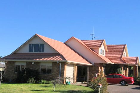 Photo of property in 27 Cherrywood Street, Pukete, Hamilton, 3200