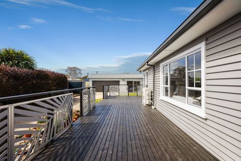 Photo of property in 242 Bower Avenue, North New Brighton, Christchurch, 8083