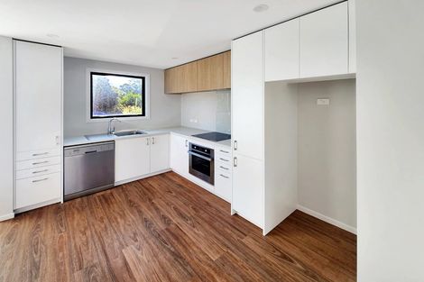 Photo of property in 1/130 Cambridge Terrace, Fairfield, Lower Hutt, 5011