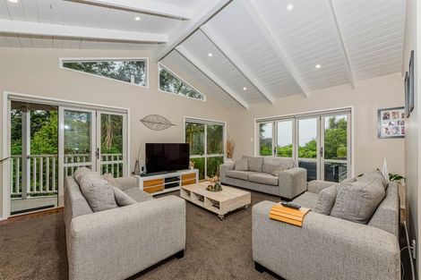 Photo of property in 18 Belvedere Court, West Harbour, Auckland, 0618