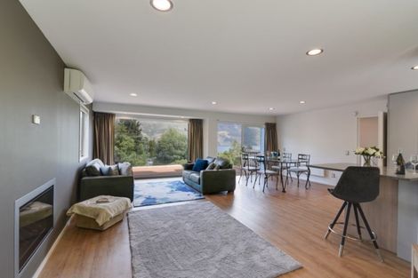 Photo of property in 1 Arawata Terrace, Fernhill, Queenstown, 9300