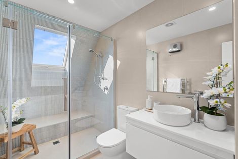 Photo of property in 6/70 Isleworth Road, Bishopdale, Christchurch, 8053