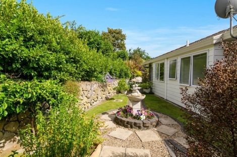 Photo of property in 26 Hoyte Place, Pukehangi, Rotorua, 3015