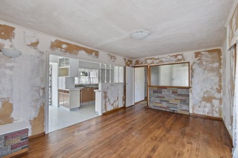 Photo of property in 65 Christmas Road, Manurewa, Auckland, 2102