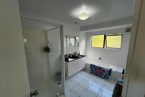 Photo of property in 30 Langana Avenue, Browns Bay, Auckland, 0630