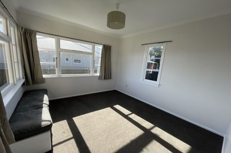 Photo of property in 7 Tupoki Street, Glen Avon, New Plymouth, 4312