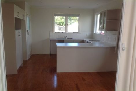Photo of property in 23 Tamariki Avenue, Kelston, Auckland, 0602