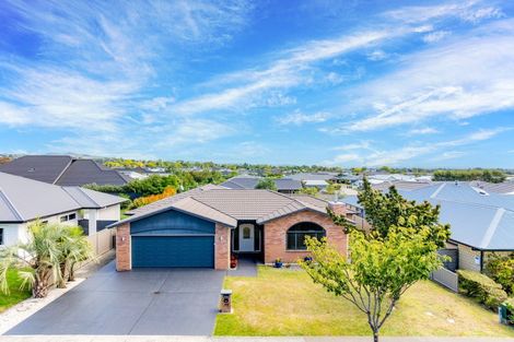Photo of property in 107 Arataki Road, Havelock North, 4130
