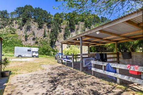 Photo of property in 819 Tukairangi Road, Acacia Bay, Taupo, 3385