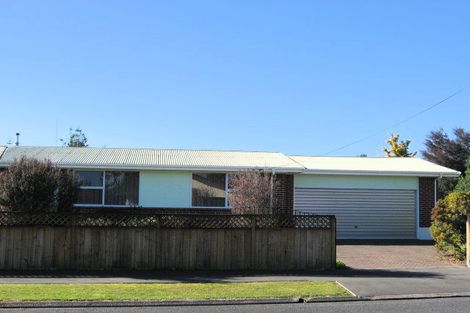 Photo of property in 24 Regent Street, Silverdale, Hamilton, 3216