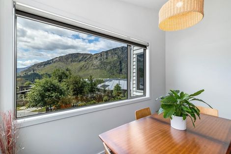 Photo of property in 30b Harrys Close, Arthurs Point, Queenstown, 9371