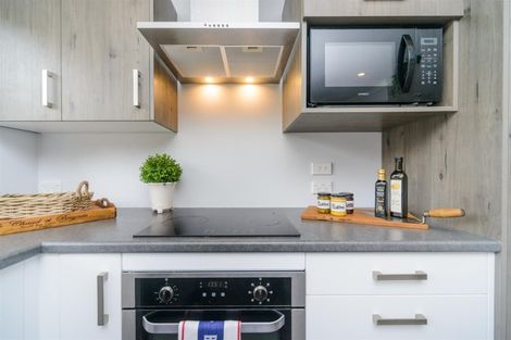 Photo of property in 62 Bridge Street, Bulls, 4818