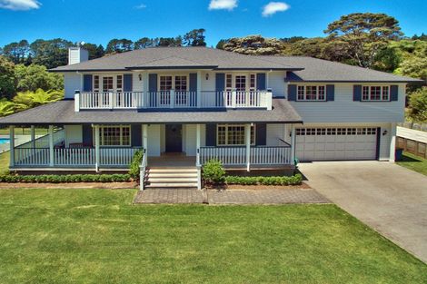 Photo of property in 33 Cochran Road, Oratia, Auckland, 0604