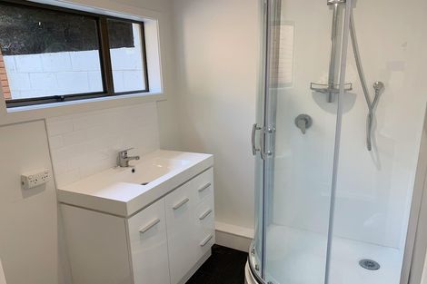 Photo of property in 1/18 Glenwood Avenue, Birkenhead, Auckland, 0626