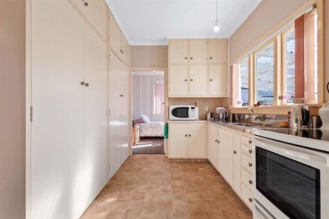 Photo of property in 7 Meadow Street, Papanui, Christchurch, 8052