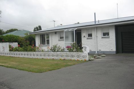 Photo of property in 2/2 Bowen Street, Upper Riccarton, Christchurch, 8041