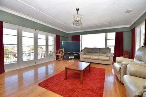 Photo of property in 9 Puriri Crescent, Lansdowne, Masterton, 5810