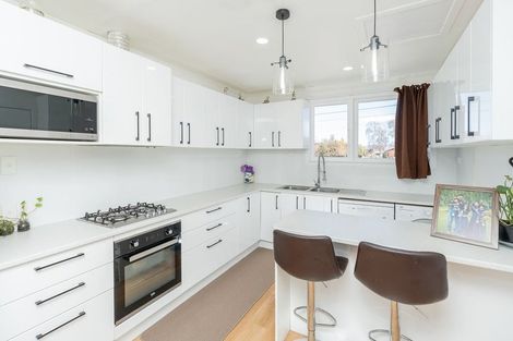 Photo of property in 9 Odette Street, Bader, Hamilton, 3206