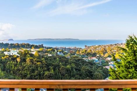 Photo of property in 951 East Coast Road, Torbay, Auckland, 0630