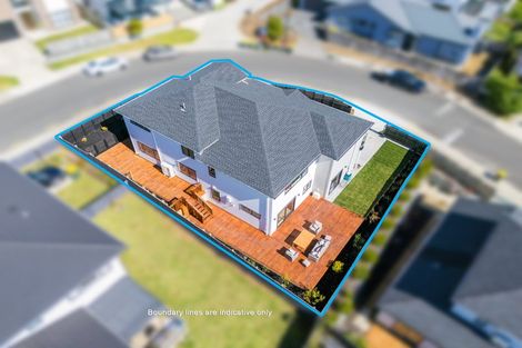 Photo of property in 5 Eric Gifford Drive, Ranui, Auckland, 0612