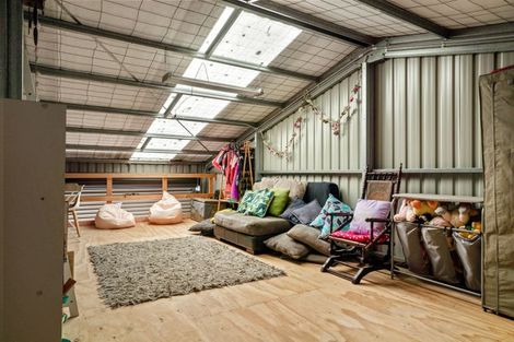 Photo of property in 140 Mairehau Road, Marshland, Christchurch, 8083