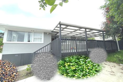 Photo of property in 58 Castleford Street, Green Bay, Auckland, 0604